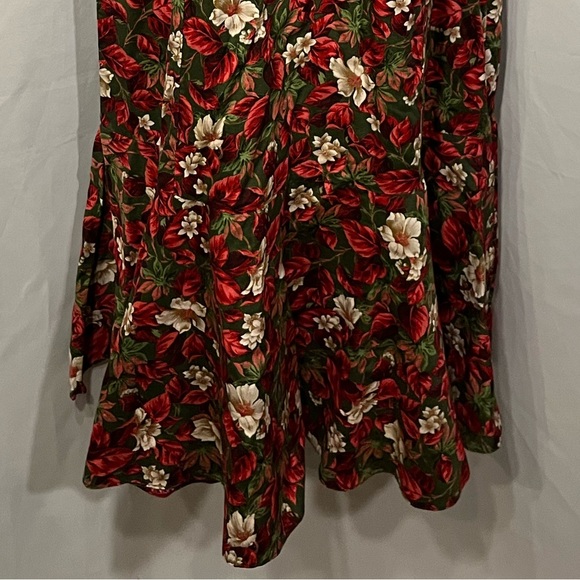 Gorgeous Floral T&L MuuMuu Factory Dress Size 7/8 - Picture 4 of 13